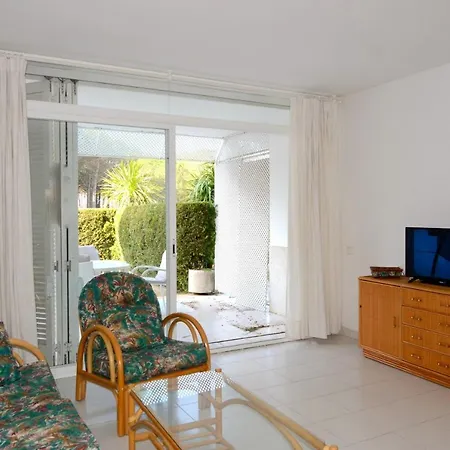 Apartment Club P 102 *
